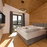 Alpenlodge - Skiing Apartamento *