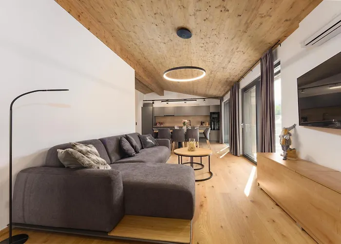 Apartment Alpenlodge - Skiing Haus im Ennstal